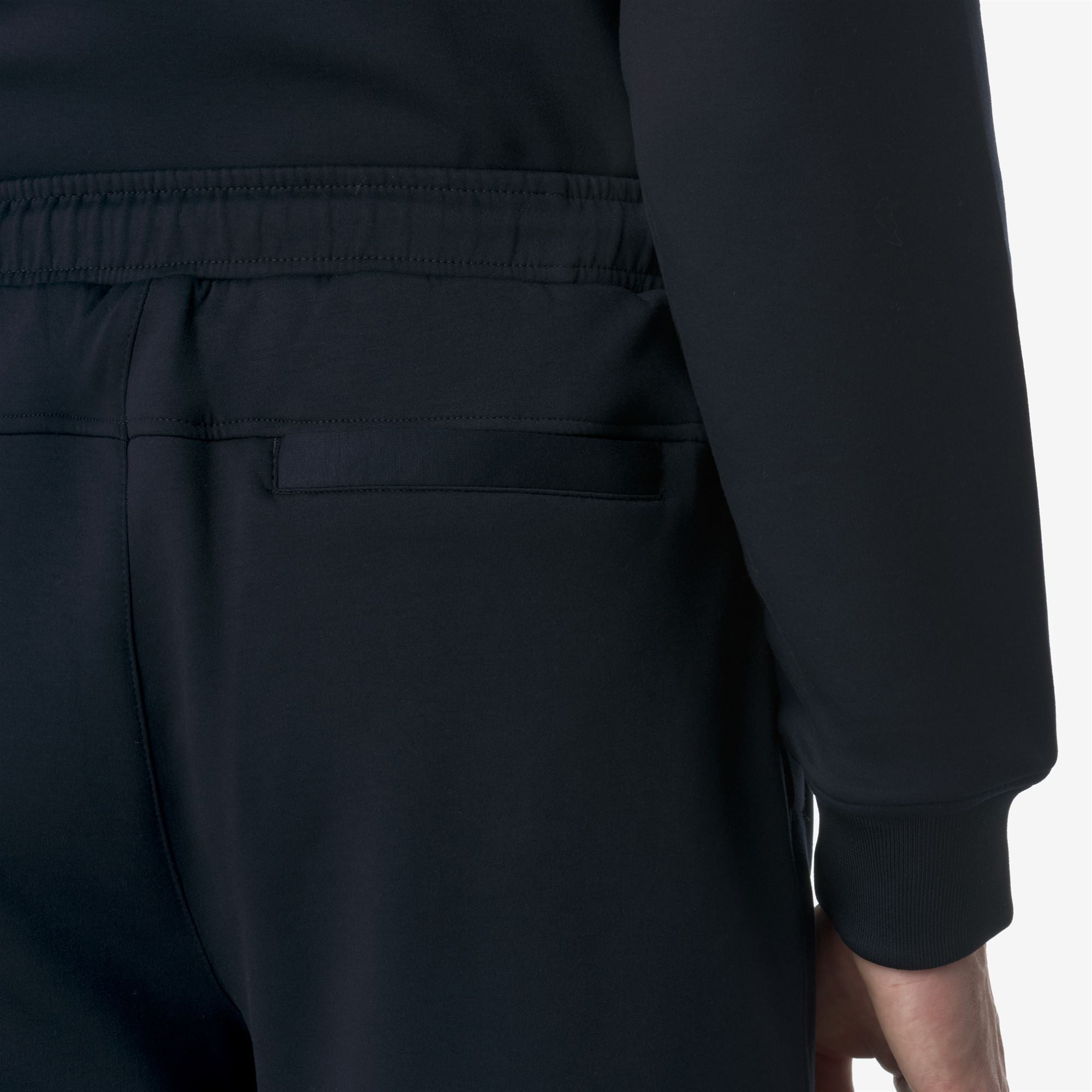 Shorts_MAN_THEOTIME LIGHT SPACER_Sport Shorts_Blue Depth - Commercial 7