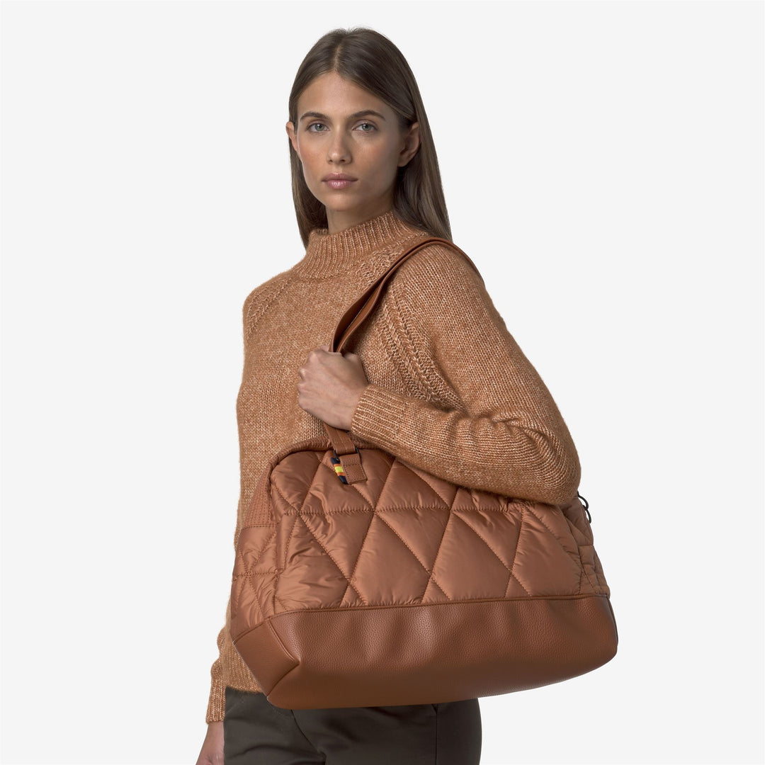 Borsa TOTE unisex arancione per sport e viaggi con finitura in pelle main