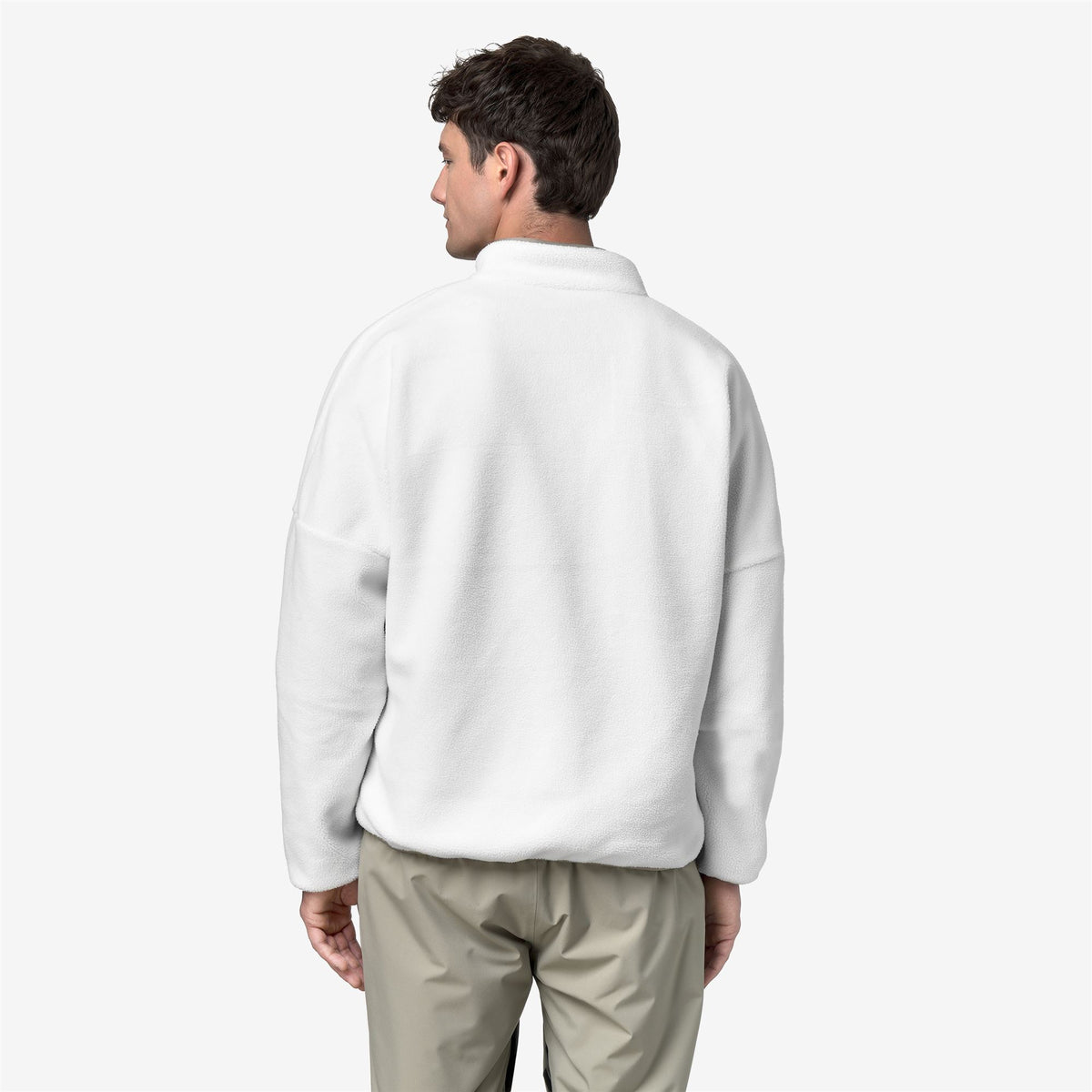Fleece_UNISEX_BESSANNE SHERPA_Jacket_White G - Green Oak - Commercial 6