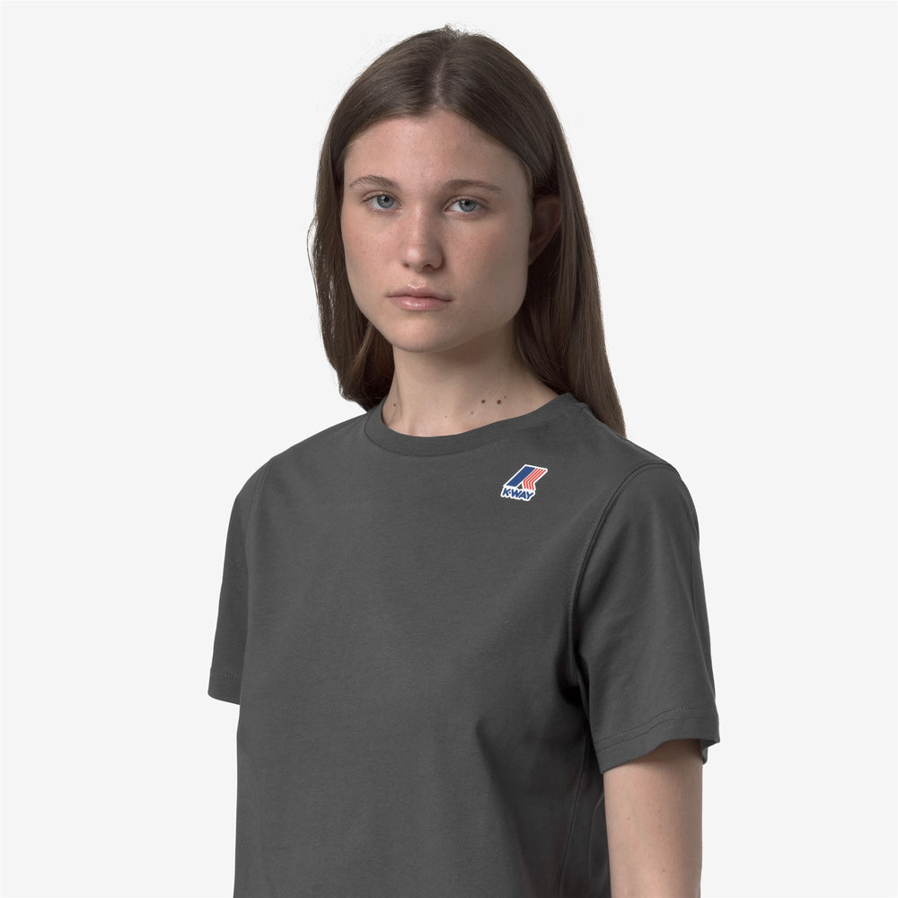 Grey Unisex Packable Cotton T-Shirt for Outdoor Activities 02