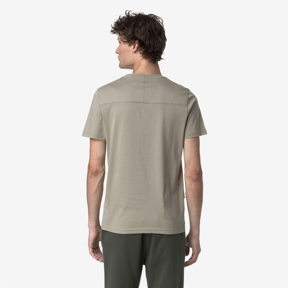 T-Shirts & Top_UNISEX_LEONIDE_T-Shirt_Green Oak - Commercial 6