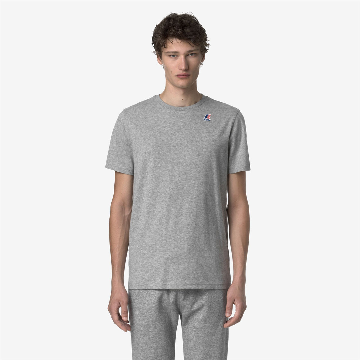 T-Shirts & Top_UNISEX_LEONIDE_T-Shirt_Grey Melange Mid - Commercial 4