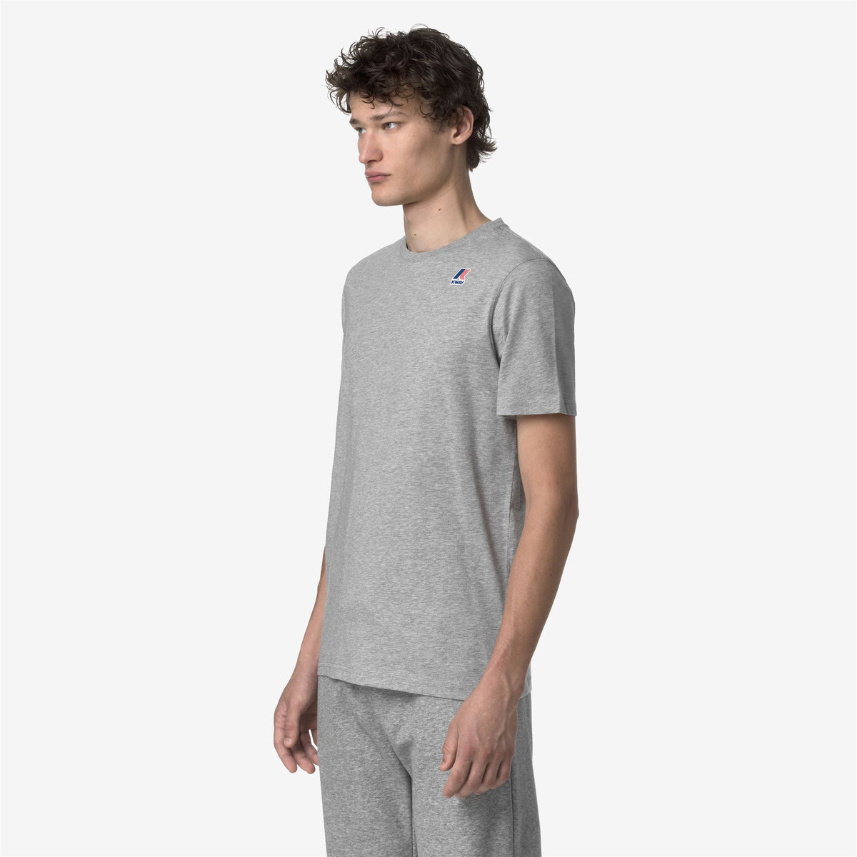 T-Shirts & Top_UNISEX_LEONIDE_T-Shirt_Grey Melange Mid - Commercial 5