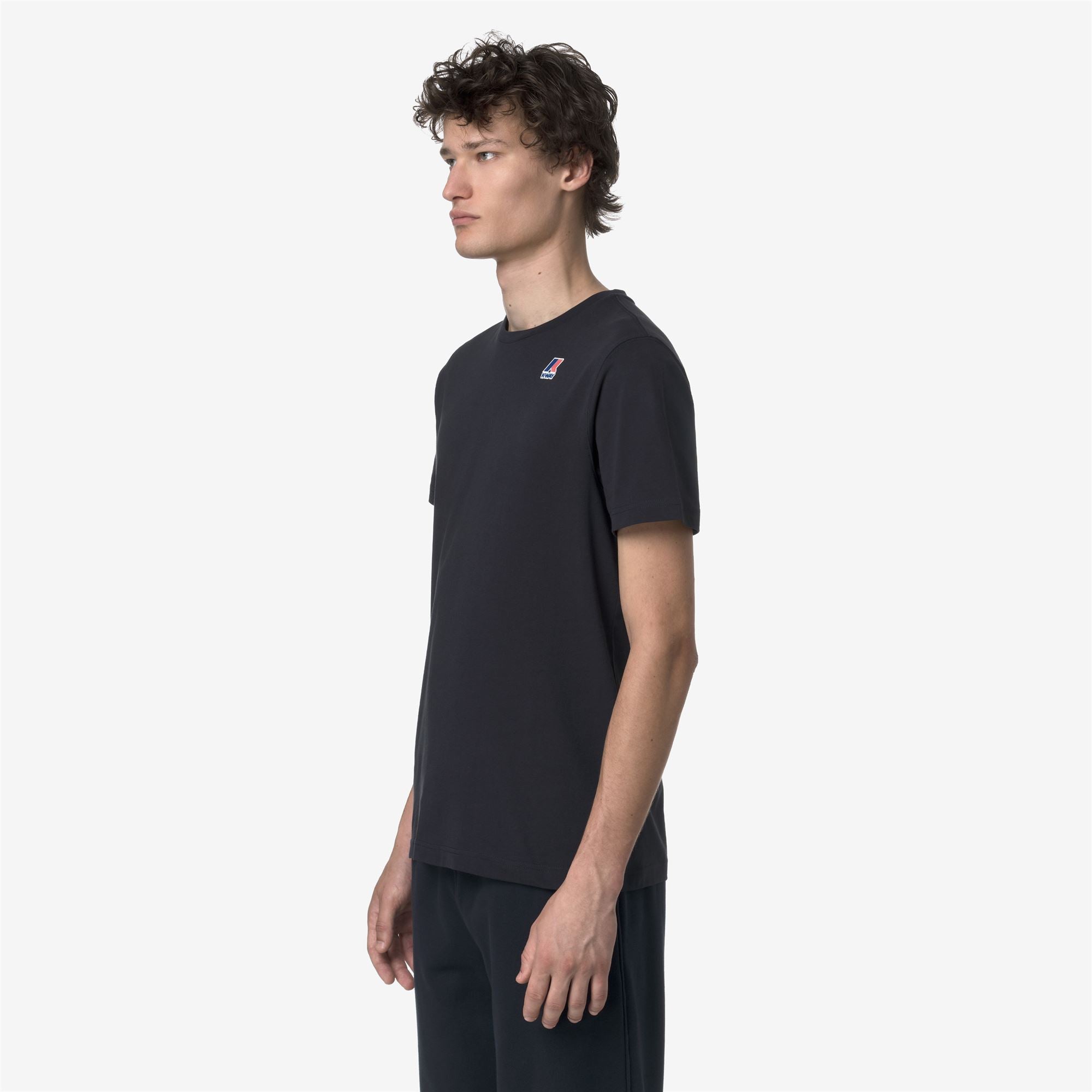 T-Shirts & Top_UNISEX_LEONIDE_T-Shirt_Blue Depth - Commercial 5