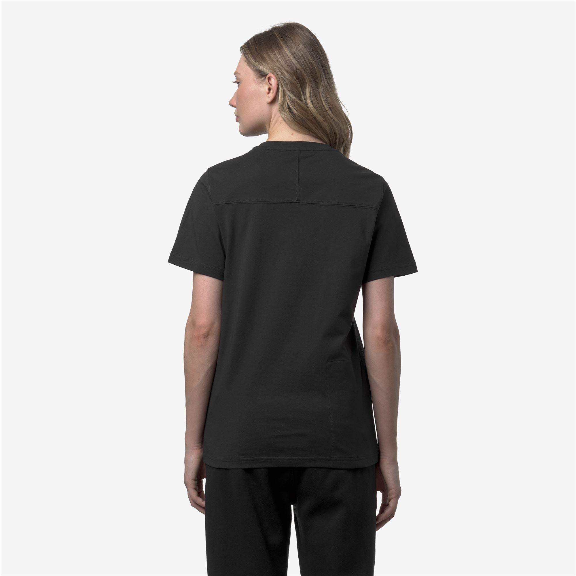 T-Shirts & Top_UNISEX_LEONIDE_T-Shirt_Black Pure - Commercial 6