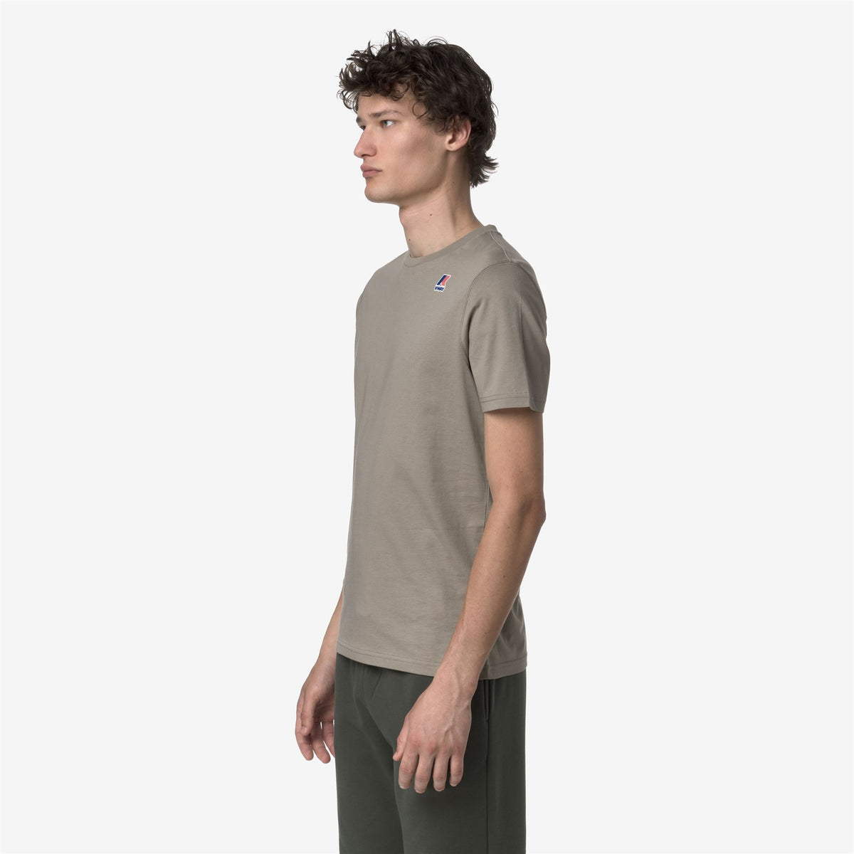 T-Shirts & Top_UNISEX_LEONIDE_T-Shirt_Beige Taupe - Commercial 5