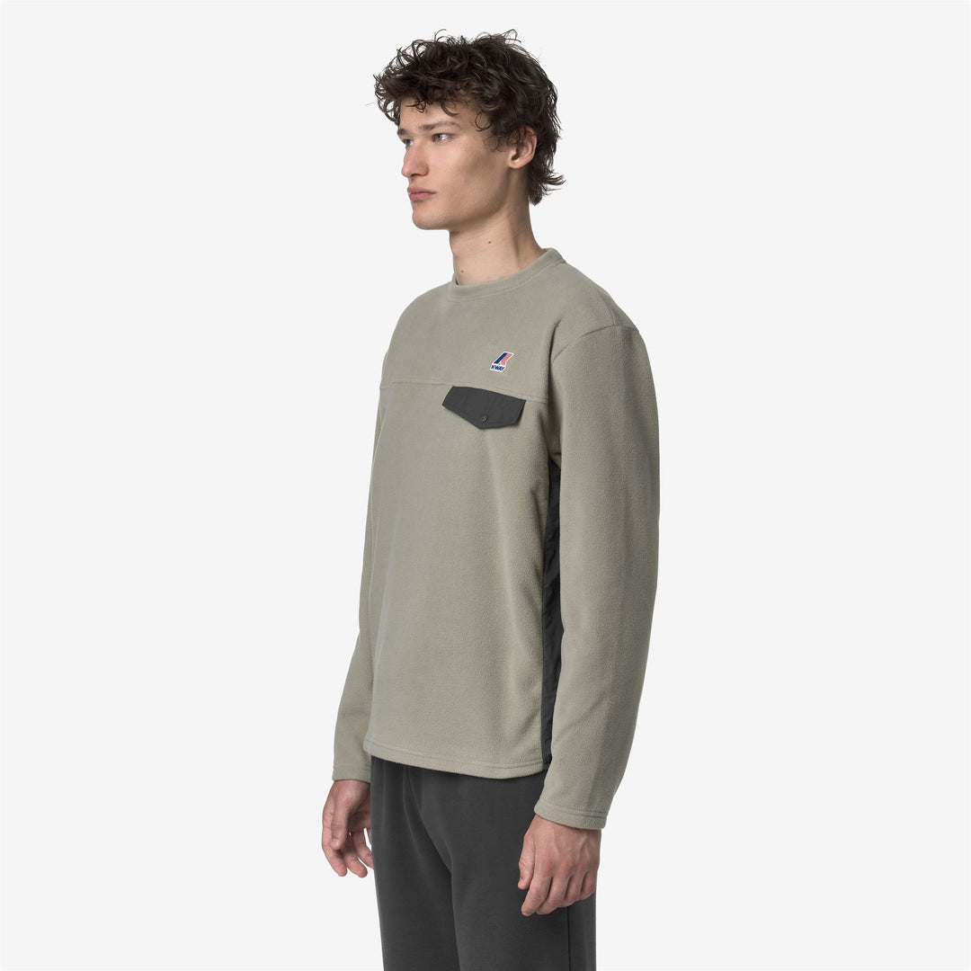 Suéter polar unisex verde para exteriores con inserciones acolchadas main