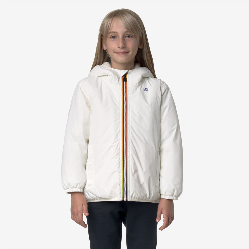 Chaqueta unisex blanca de entretiempo para niños con acolchado sintético 02