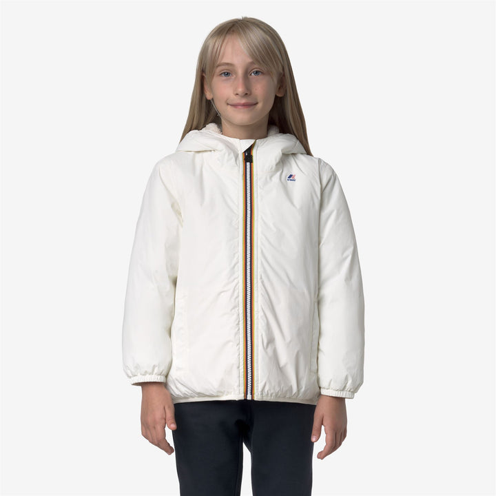 Chaqueta unisex blanca de entretiempo para niños con acolchado sintético 3