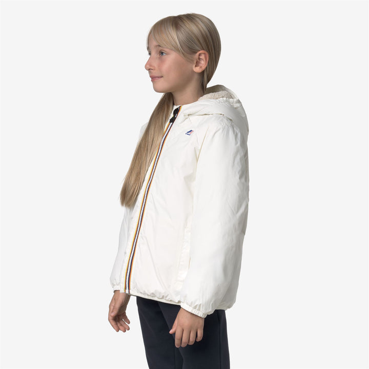 Chaqueta unisex blanca de entretiempo para niños con acolchado sintético 4
