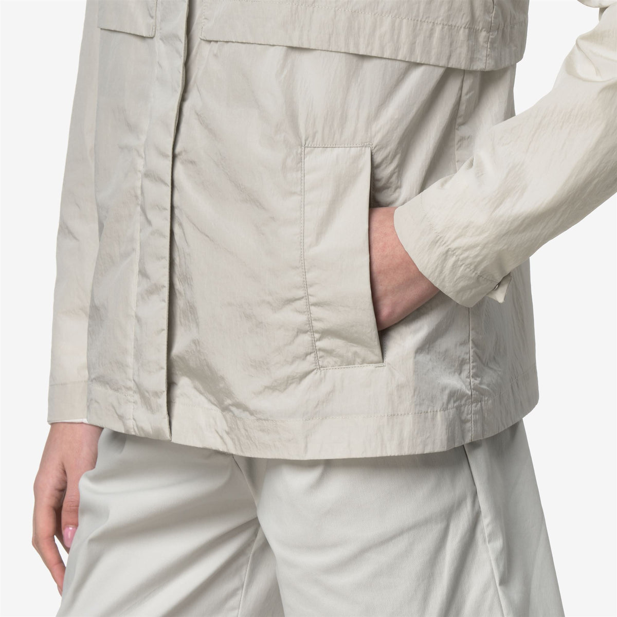 Jackets_Woman_SOPHILE SATIN GLASS_Short_BEIGE LT - Commercial 7