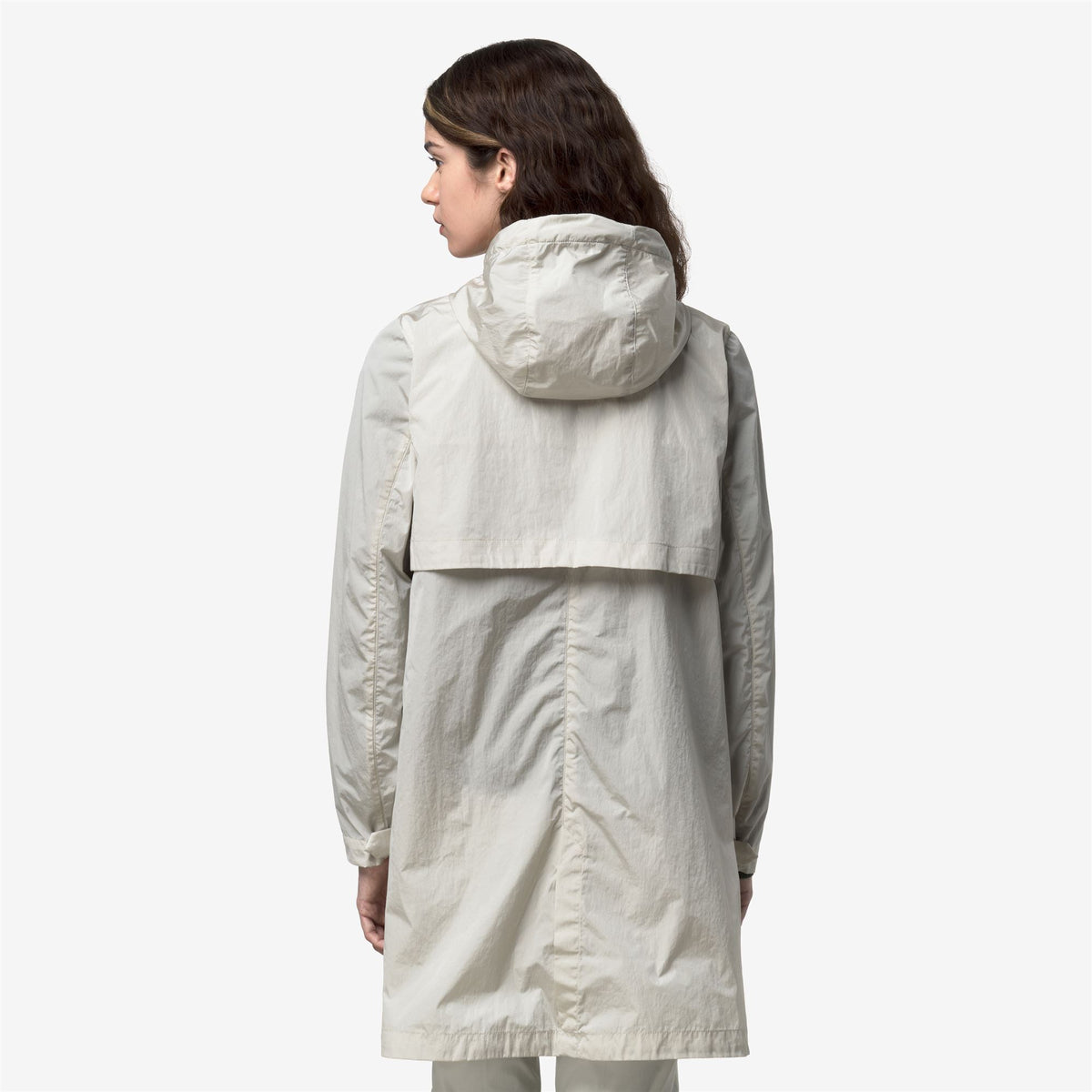 Jackets_Woman_SOPHILENE SATIN GLASS_Mid_BEIGE LT - Commercial 6