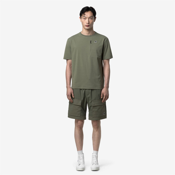 BREGER Shorts Sport Shorts Man Green Lichen 1