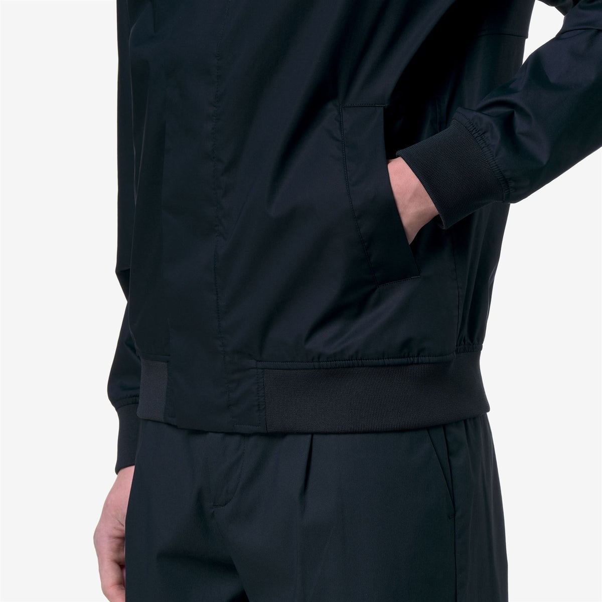 Jackets_Man_ARSENE COTTON 3LAYERS_Short_Blue Depth - Commercial 7