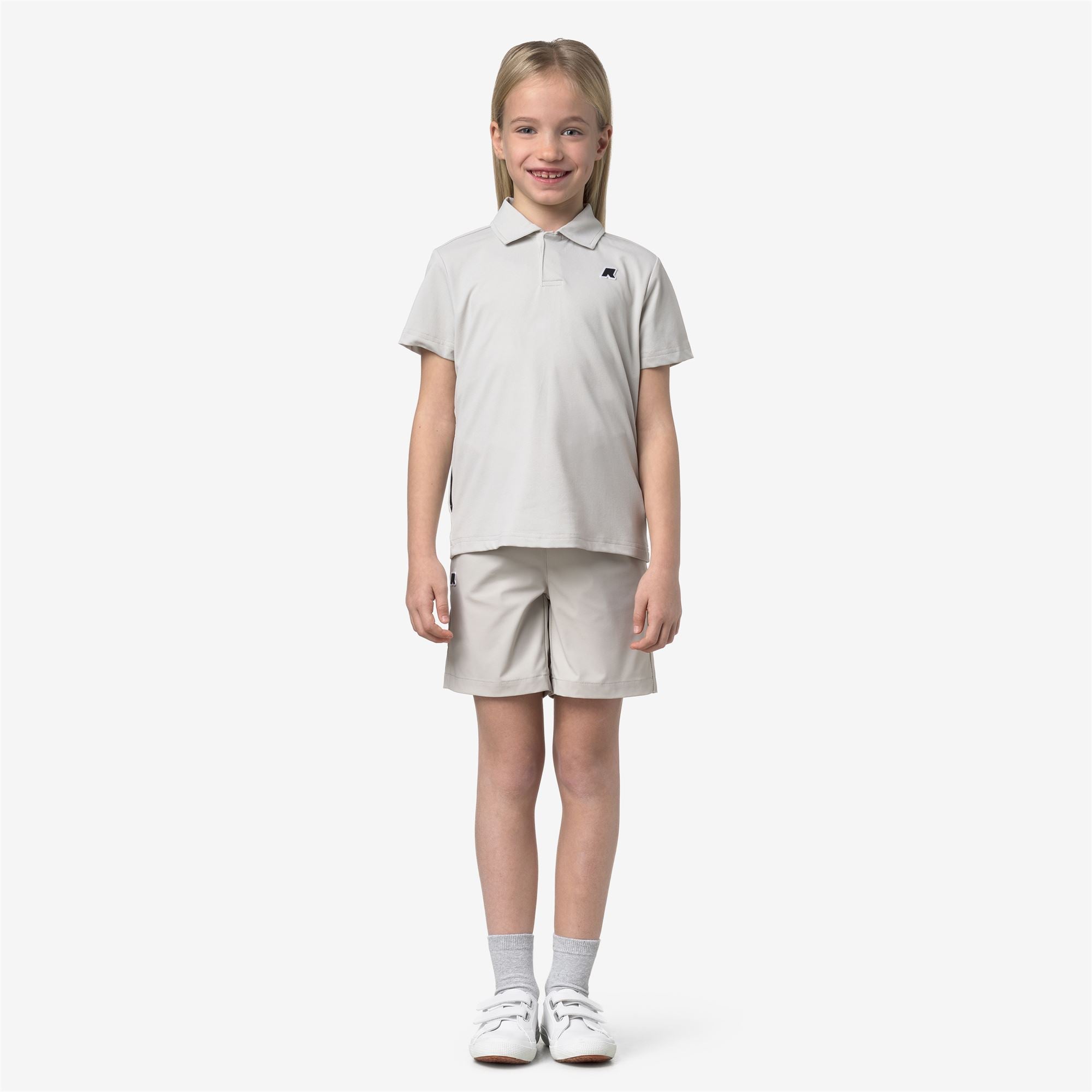 Shorts_Kid unisex_P. NESILIER TRAVEL_Sport Shorts_BEIGE LT - Commercial 4