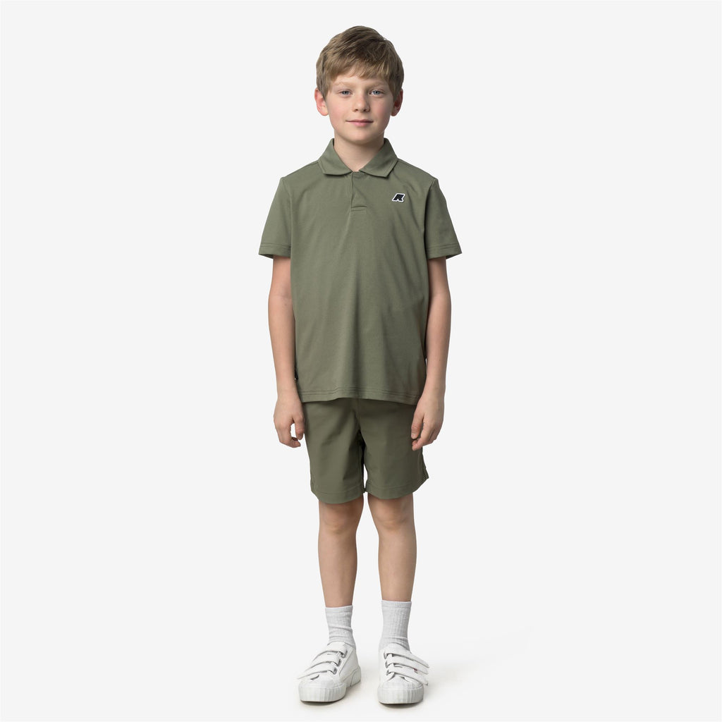 Shorts_Kid unisex_P. NESILIER TRAVEL_Sport Shorts_Green Lichen - Commercial 4