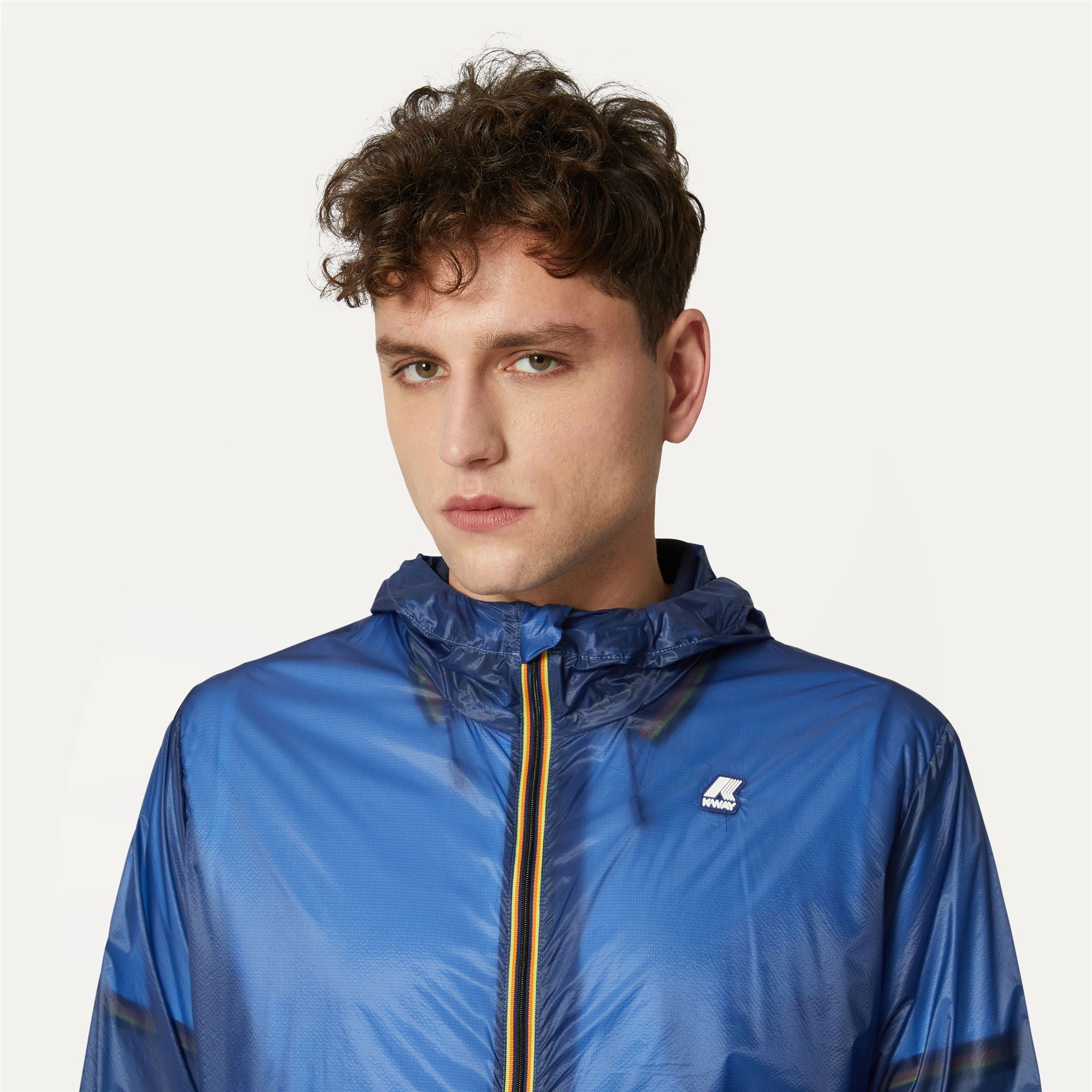 Jackets_MAN_CLEONARD LIGHT MICRO RIPSTOP_Mid_Blue Sapphire - Commercial 7