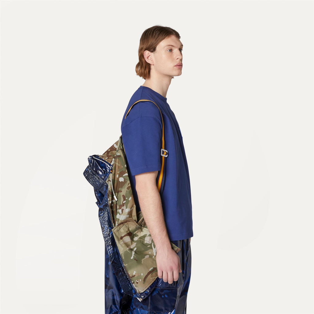Jackets_UNISEX_CLAUDEY CAMOU_Short_Blue Camouflage - Commercial 7