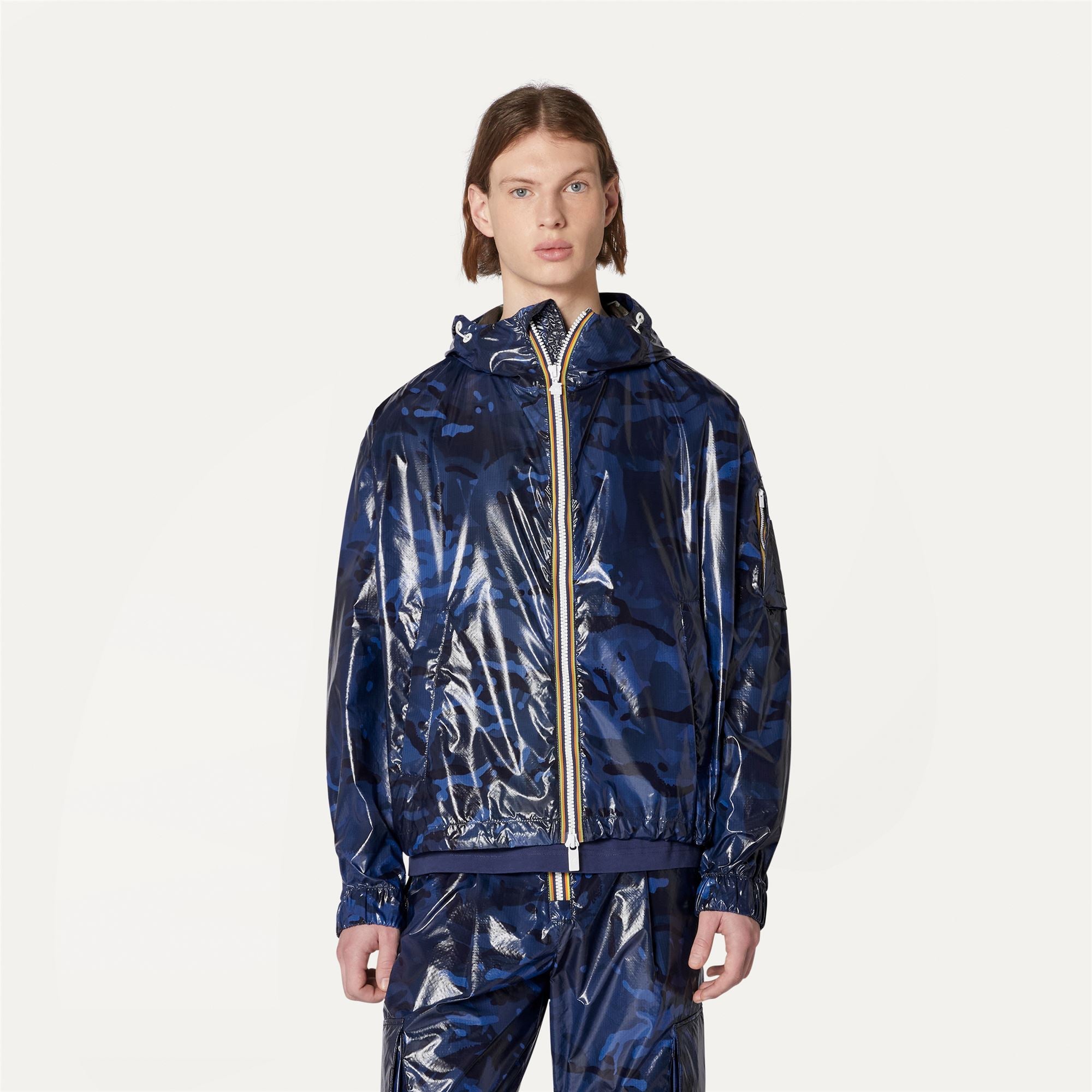 Jackets_UNISEX_CLAUDEY CAMOU_Short_Blue Camouflage - Commercial 4