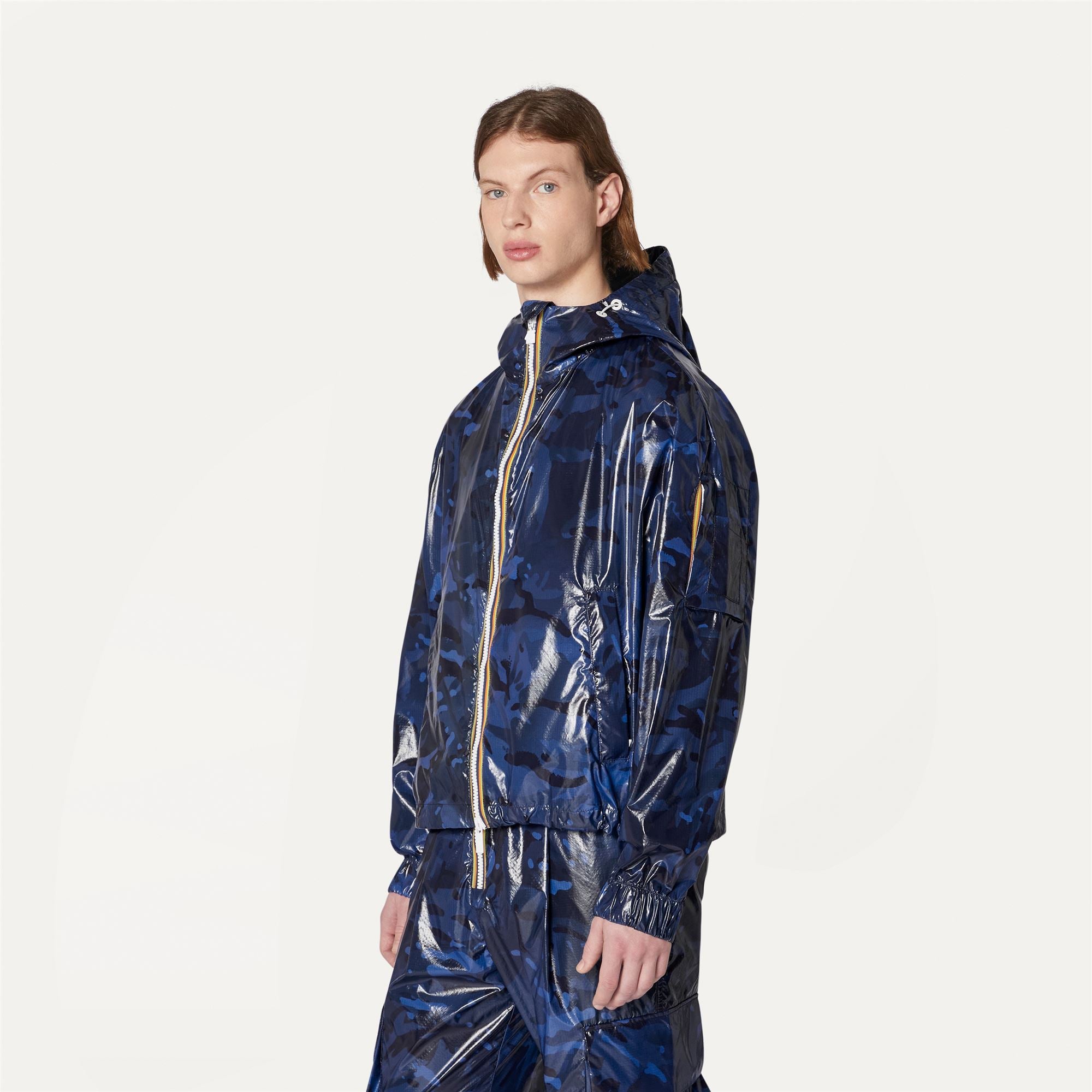 Jackets_UNISEX_CLAUDEY CAMOU_Short_Blue Camouflage - Commercial 5