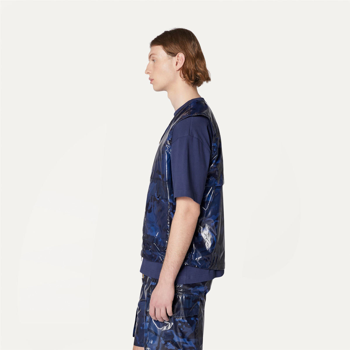 Jackets_UNISEX_BARNEL CAMOU_Vest_Blue Camouflage - Commercial 5