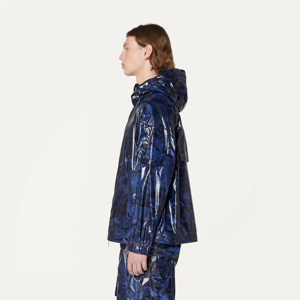 Jackets_UNISEX_CLAUDEL CAMOU_Mid_Blue Camouflage - Commercial 5