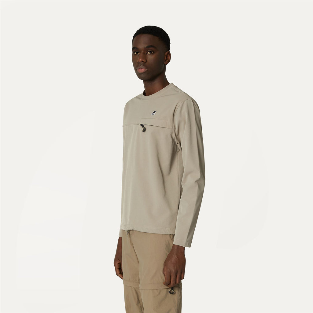 Fleece_Unisex_IMPERTY_Jumper_Beige Taupe - Commercial 5