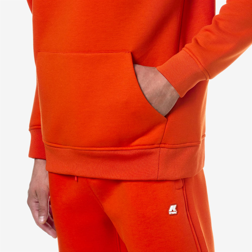 Fleece_Man_BERNIE SPACER_Pull Over_Orange Pumpkin - Commercial 7