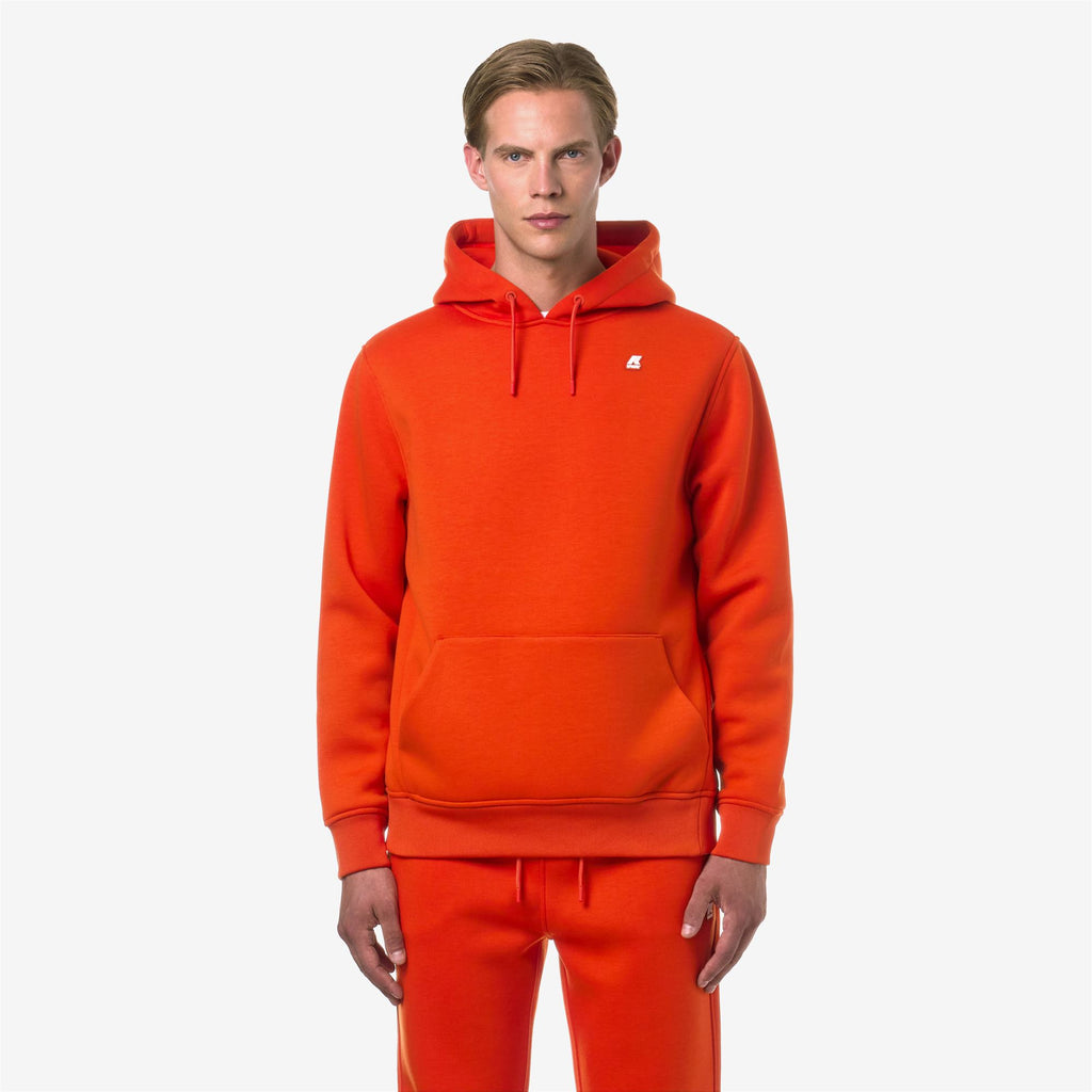 Fleece_Man_BERNIE SPACER_Pull Over_Orange Pumpkin - Commercial 4