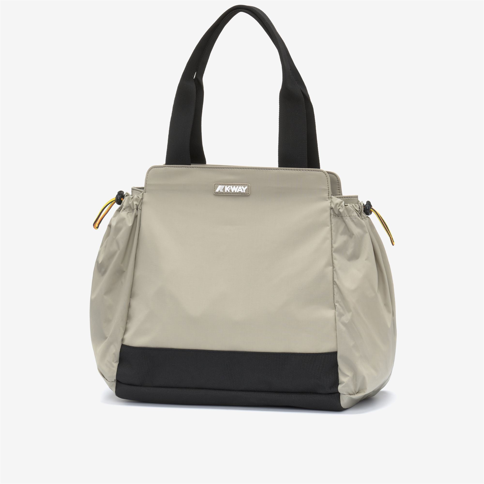 Bags_WOMAN_AISY_Tote Bag_Green Oak - Commercial 2