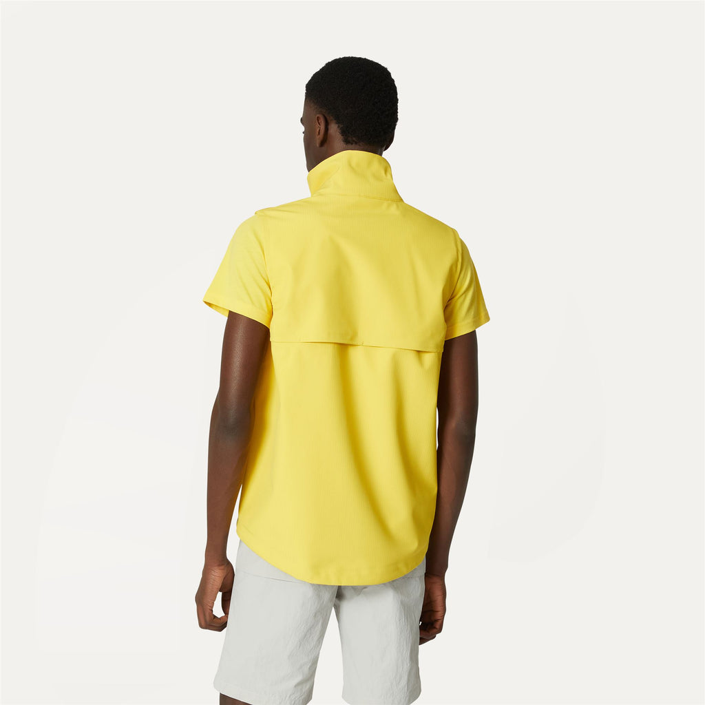 Jackets_MAN_HARISEL BONDED RIPSTOP JERSEY_Vest_Yellow Sunstruck - Commercial 6