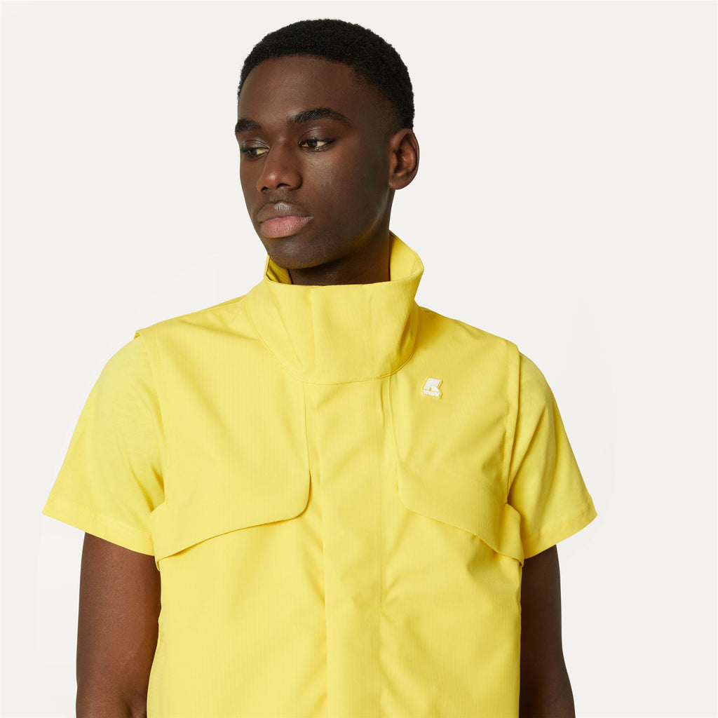 Jackets_MAN_HARISEL BONDED RIPSTOP JERSEY_Vest_Yellow Sunstruck - Commercial 7