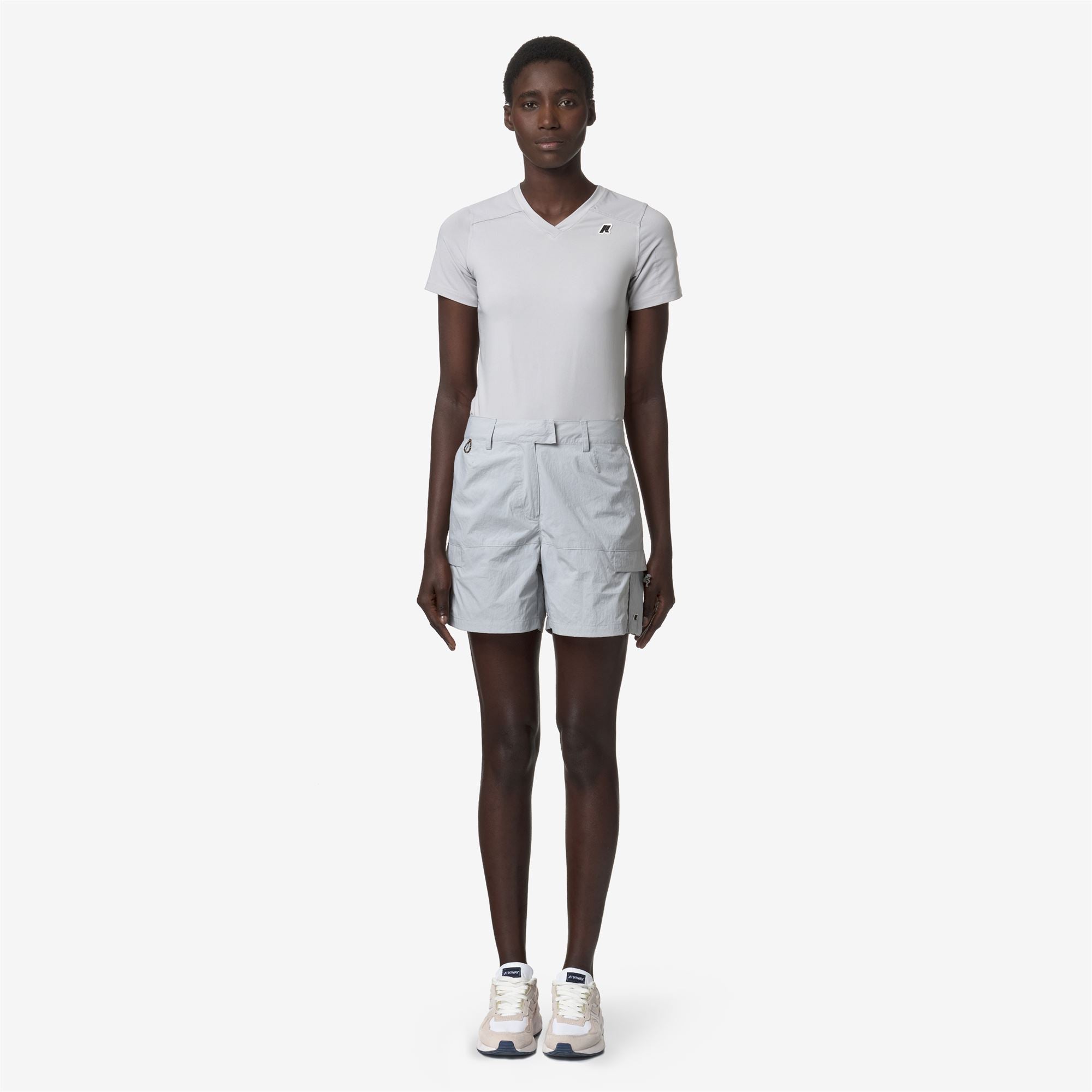 Shorts_Woman_ARGALPS_Cargo_Grey Ash - Commercial 4