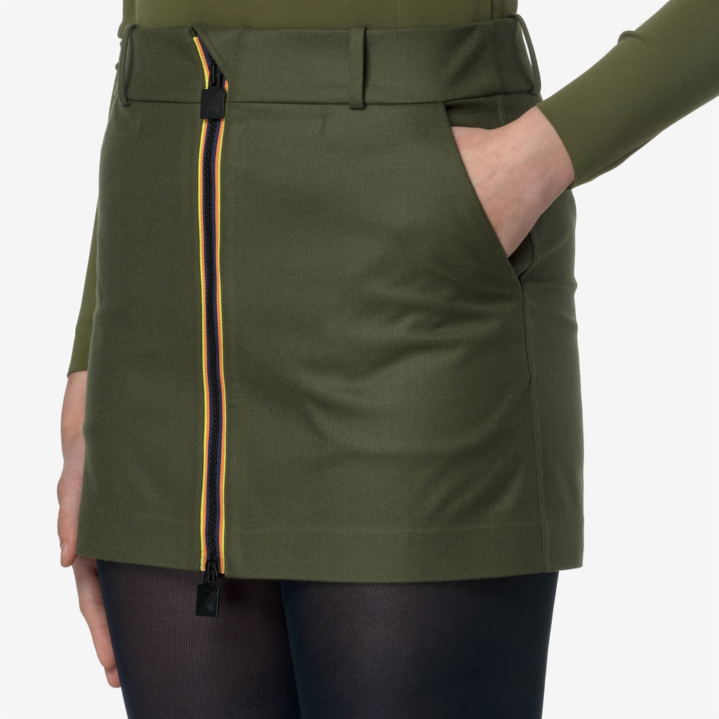 Skirts_WOMAN_MINIKI TECH WOOL 3L SOLID_Short_Green Winter - Black Ash - Commercial 7
