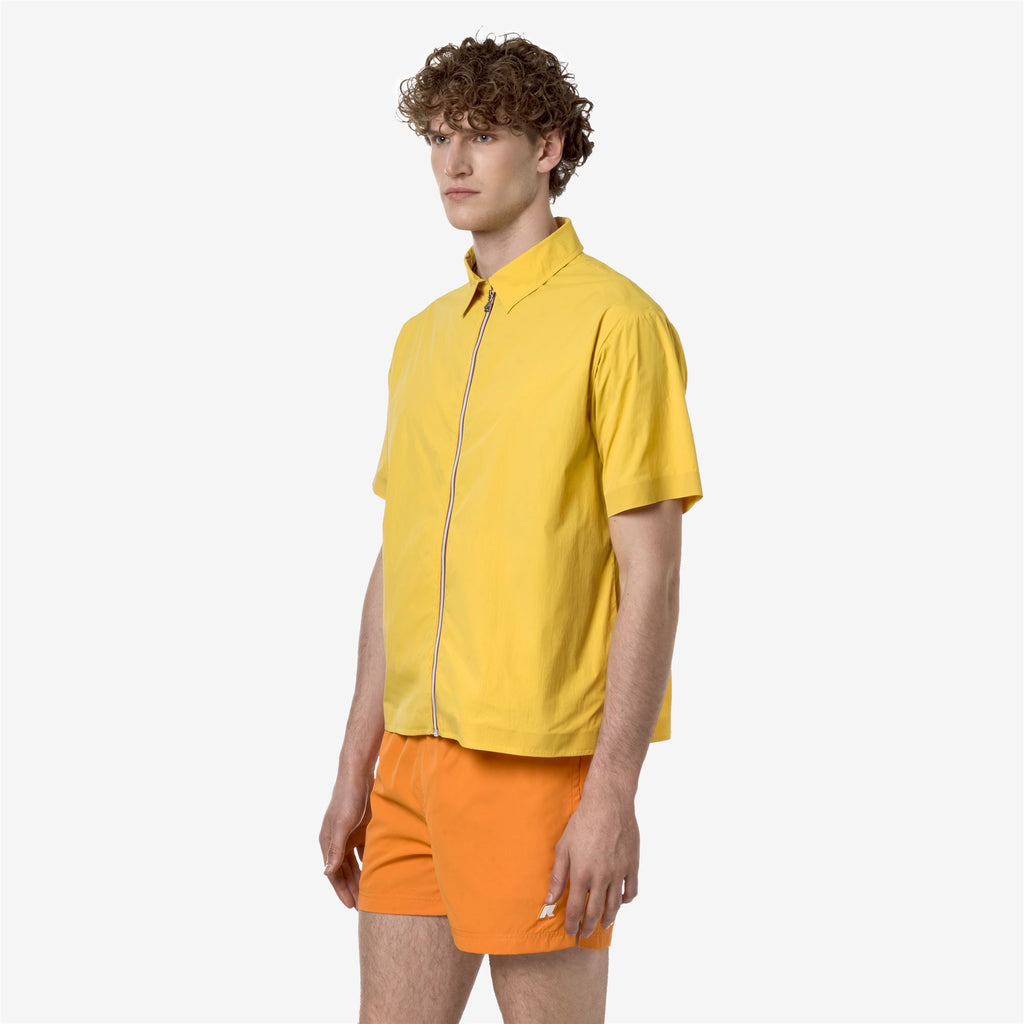 Jackets_Man_LICONCY_Short_Yellow Mimosa - Commercial 5