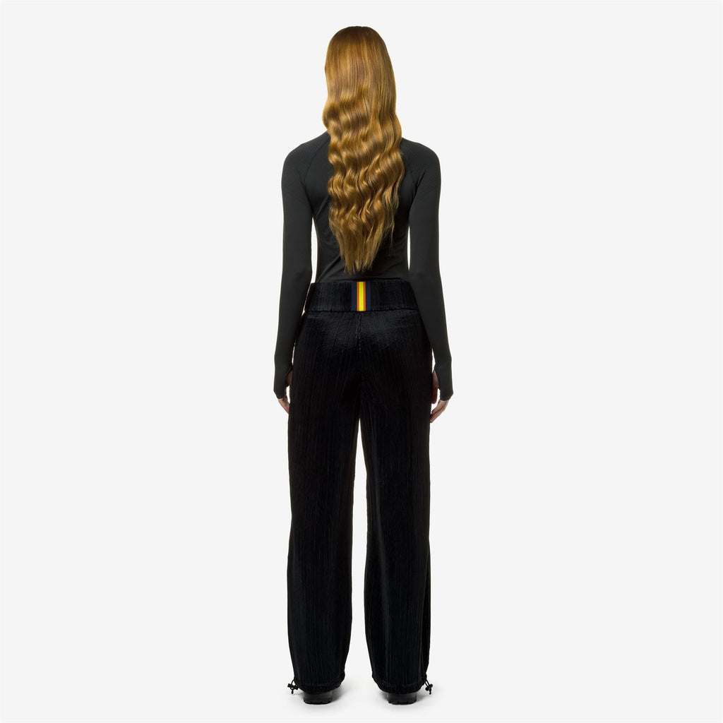 Pants_Woman_BAGGY PLISSE_Sport Trousers_Black Pirate - Commercial 6