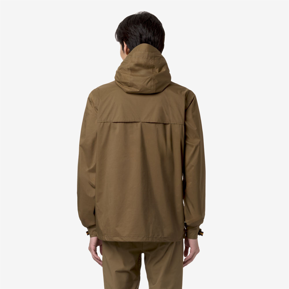 Brown Unisex Travel Jacket with Waterproof and Breathable Features 02
