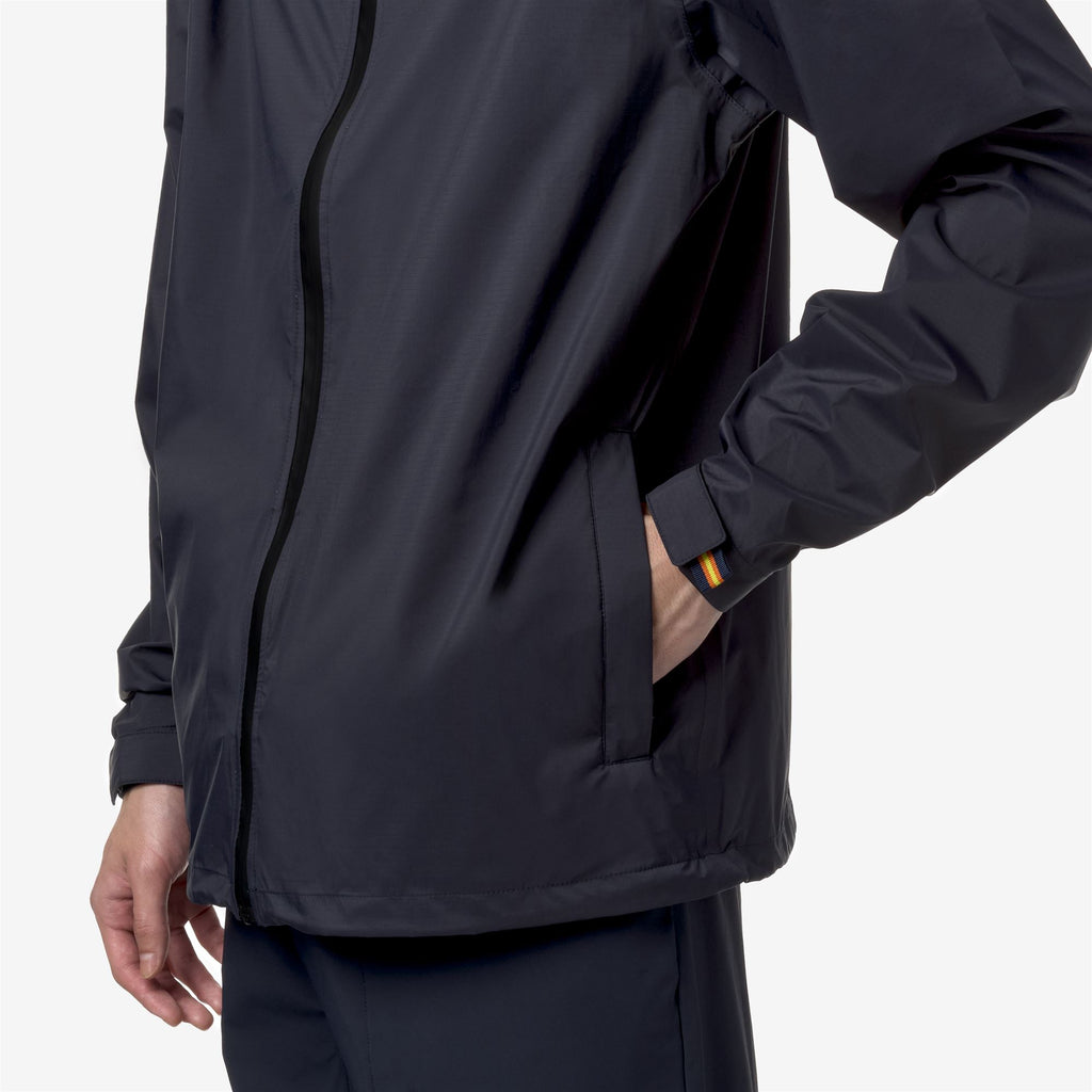 Jackets_UNISEX_CHARMEL TRAVEL_Mid_Blue Depth - Commercial 7