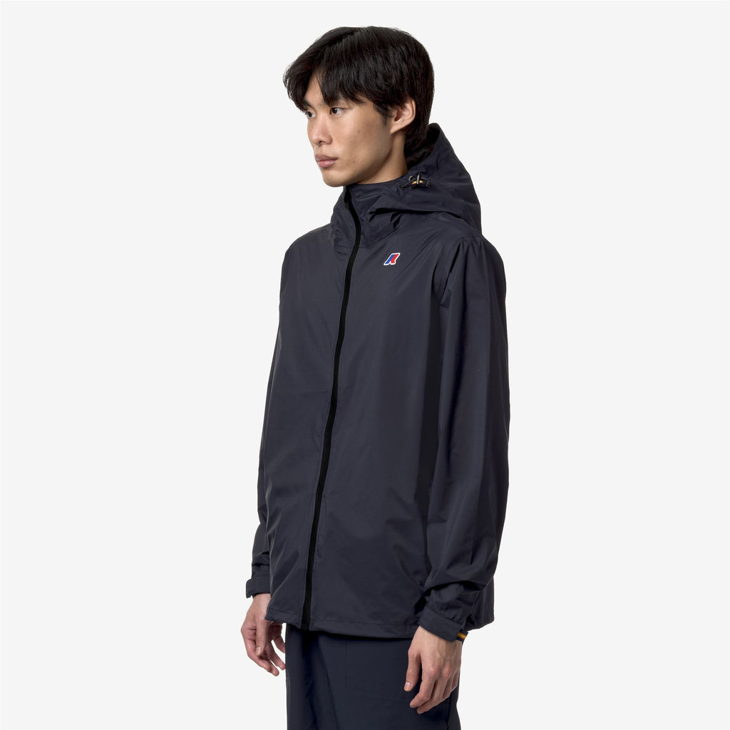 Jackets_UNISEX_CHARMEL TRAVEL_Mid_Blue Depth - Commercial 5