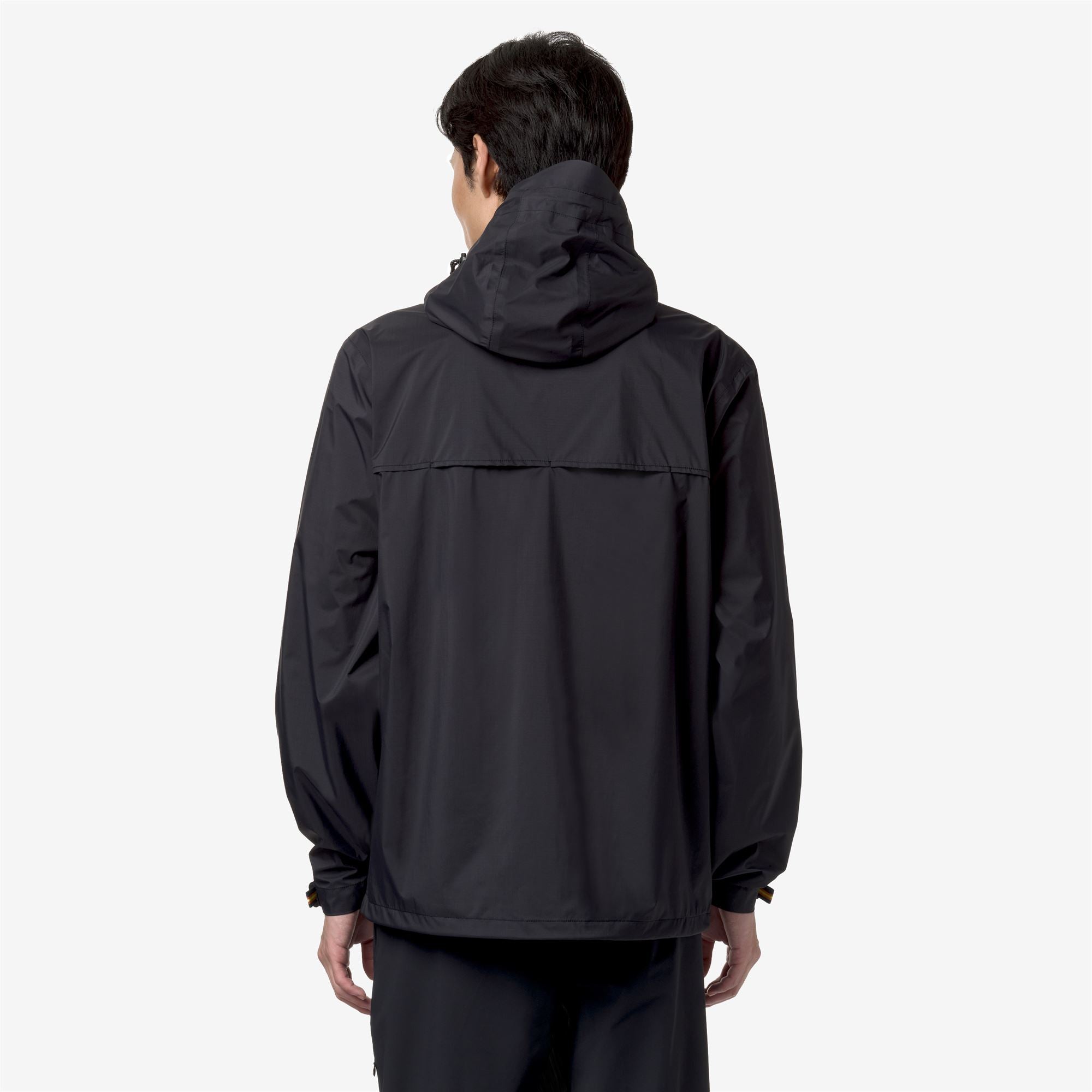Jackets_UNISEX_CHARMEL TRAVEL_Mid_Black Pure - Commercial 6