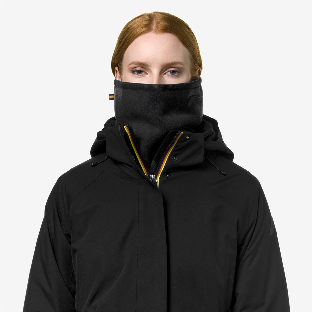Scarves_UNISEX_ARAVIS SHERPA POLAR_Warmneck_Black Pure - Commercial 4