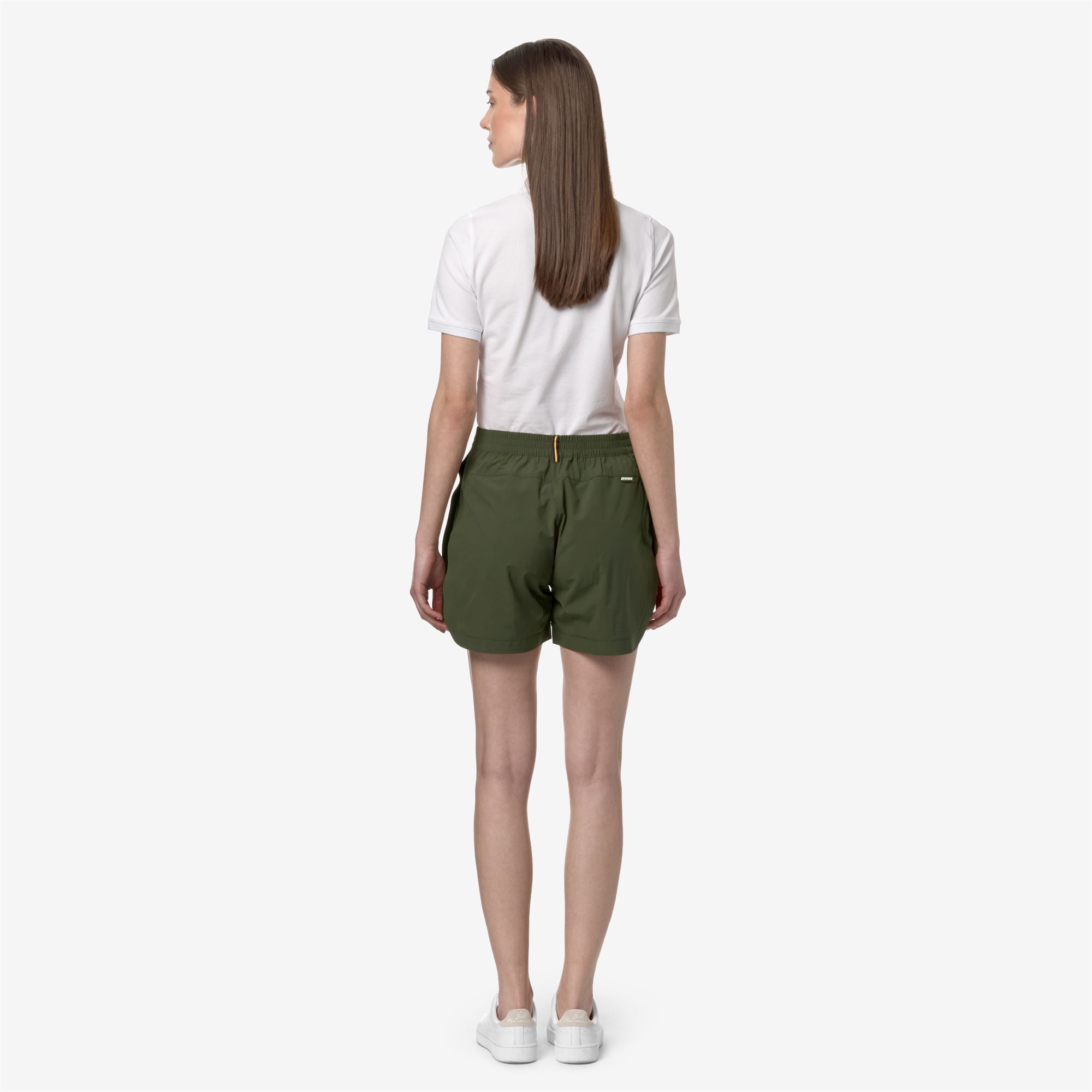 Shorts_Woman_ANNISE_Sport Shorts_Green Cypress - Commercial 6