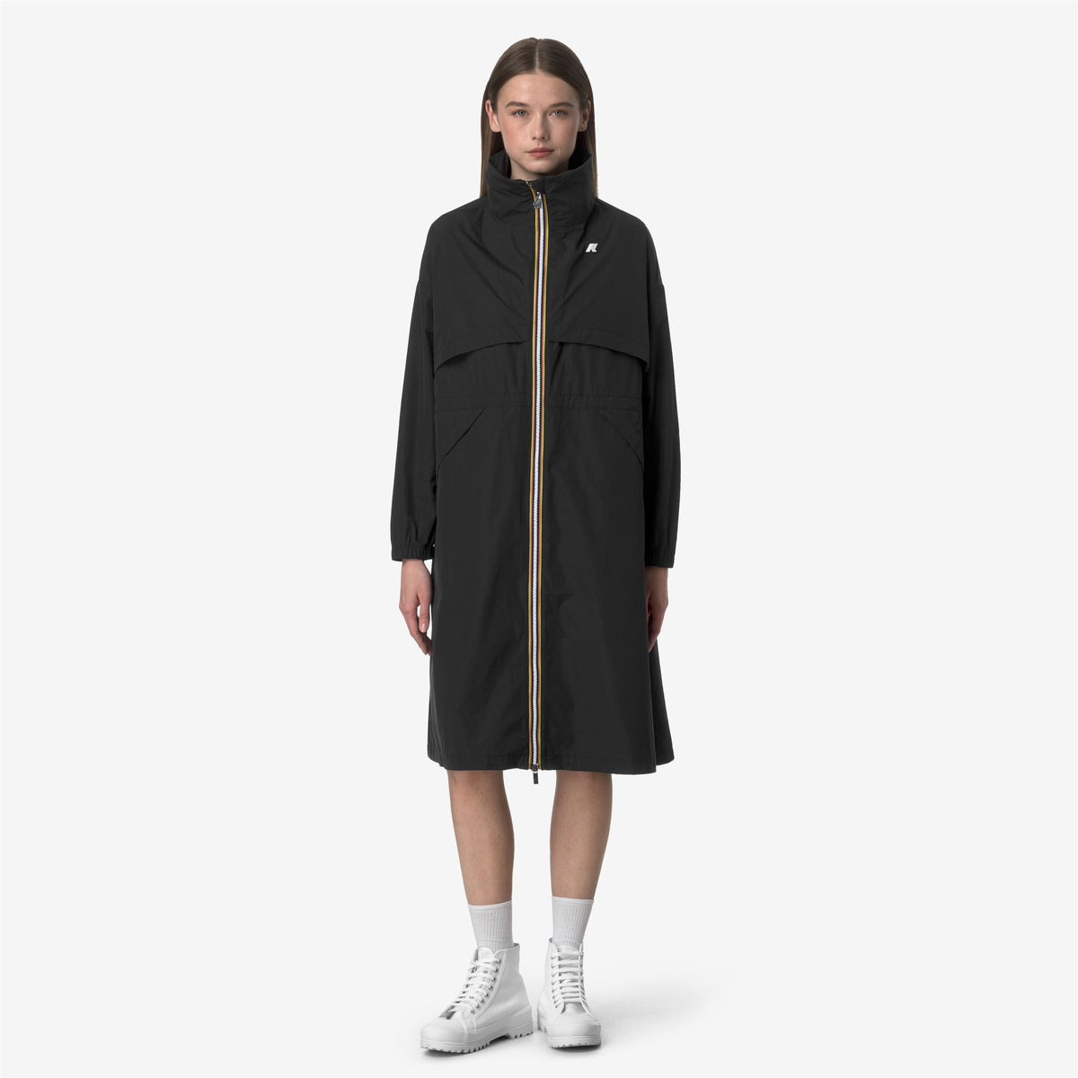 Jackets_WOMAN_AUBE MEMORY TOUCH_Long_Black Pure - Commercial 4