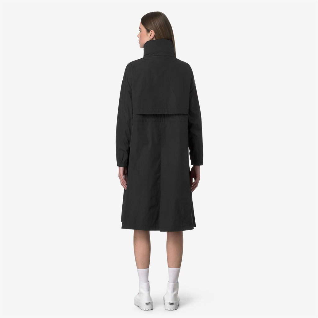 Jackets_WOMAN_AUBE MEMORY TOUCH_Long_Black Pure - Commercial 6