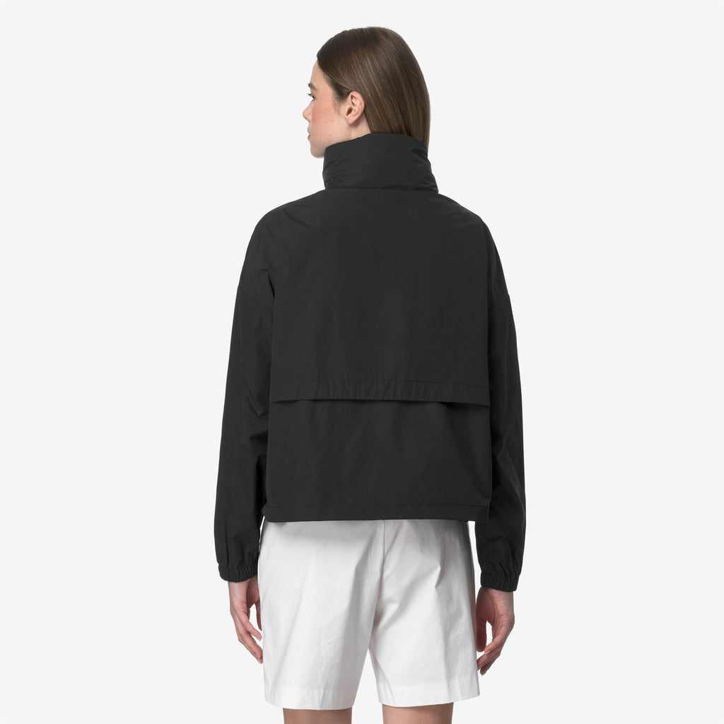Jackets_WOMAN_AUBETTE MEMORY TOUCH_Short_Black Pure - Commercial 6