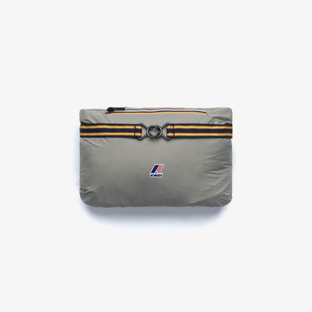 Chaqueta impermeable verde de 3/4 de largo para mujer con acolchado 02