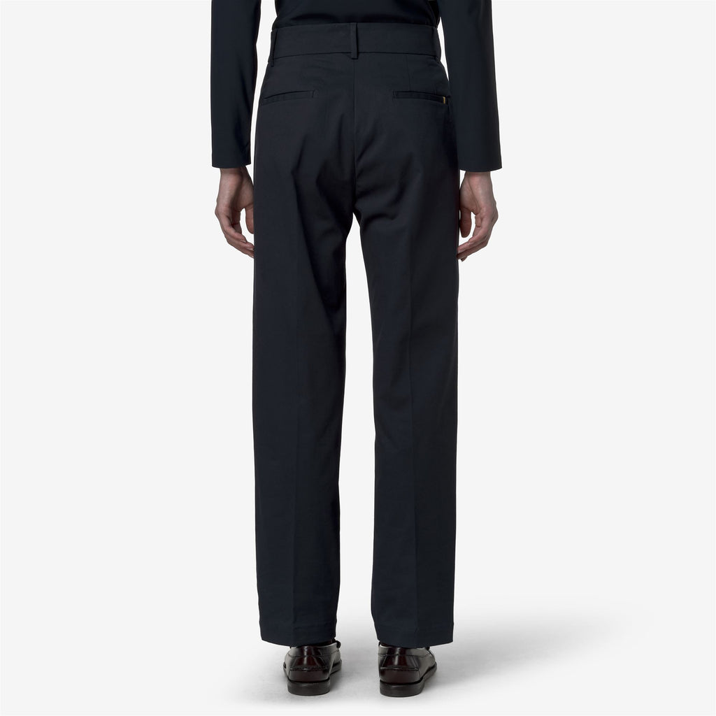 Pants_WOMAN_EYRE TWILL TECH PEACH GOLF_Chino_Blue Depth - Commercial 6