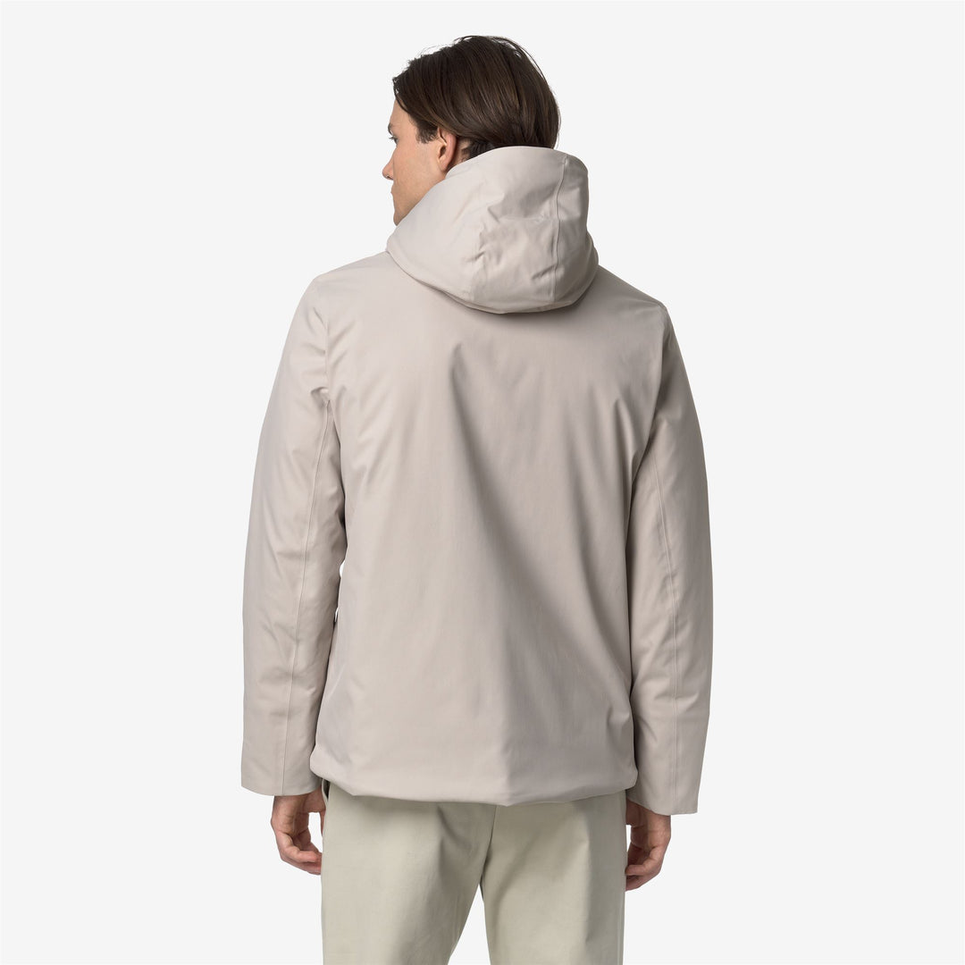 Chaqueta corta impermeable beige para hombre con aislamiento PrimaLoft main