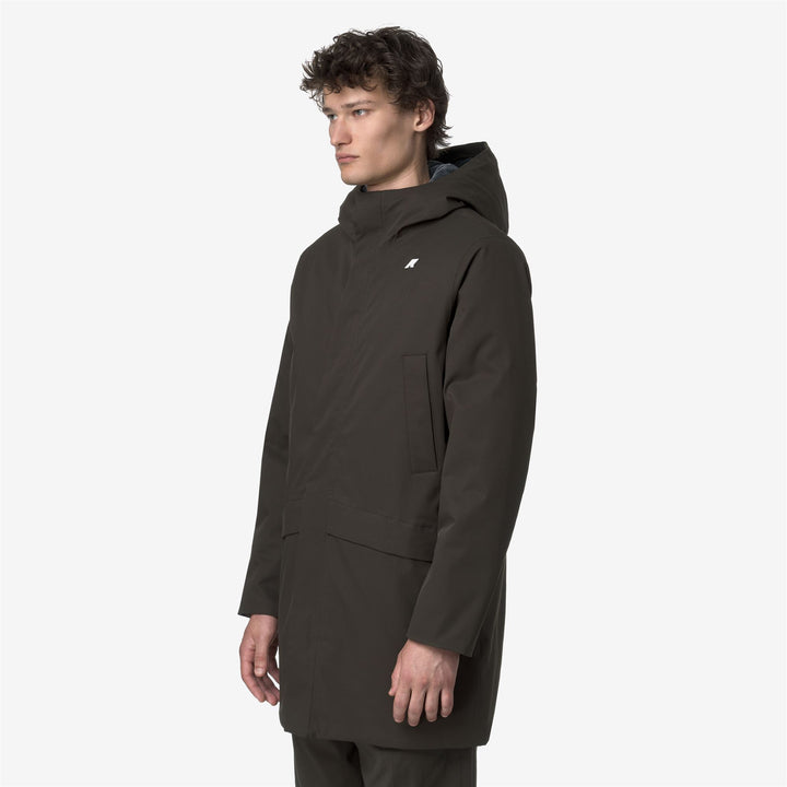 Chaqueta corta impermeable para hombre color oliva negro con aislamiento PrimaLoft 4