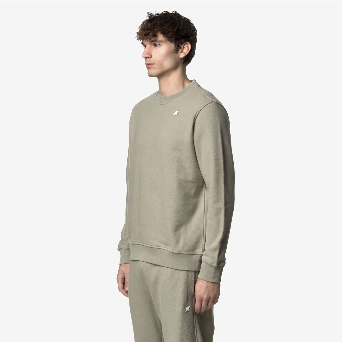 Fleece_MAN_BAPTISTE HEAVY FLEECE_Jumper_Green Oak - Commercial 5